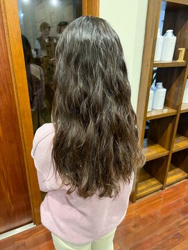 美容室 ルチア ハワイ(Luccica HAWAII) スパイラルパーマ