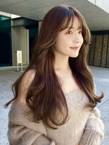 ローネス(LONESS)&nbsp;ブラウンベージュ/顔まわりレイヤー/ロングレイヤー