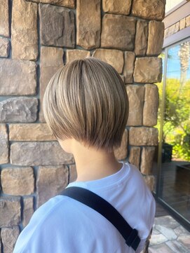 美容室 ルチア ハワイ(Luccica HAWAII) ミルクティーベージュ