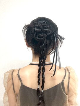 ヒュミ(hymy) 結婚式参列に♪/お呼ばれヘア/おとなっぽヘア/ゆるふあ/カチモリ