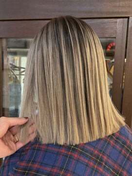 スリー(three) バレイヤージュ