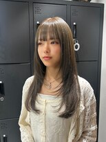 アイズ 横浜(IS) 【RIKA】レイヤーカット/オリーブベージュ