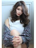 【LiL'豊中】アッシュグレージュ_ゆるふわセミロング