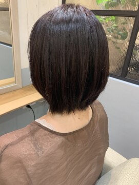 シー バイ ロンド 新宿(Sea by Lond) 地毛風カラーバイオレットアッシュのミニボブ♪新宿