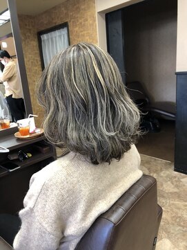 ナトゥーラ 岐阜(Natura) ハイライトグレージュ