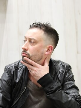 ヨシザワインク プレミアム 横浜 桜木町店(YOSHIZAWA Inc. PREMIUM) オトナ限定ニュアンスパーマスキンフェード