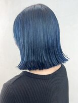 ネイビーボブ_外ハネボブセクションカラー_ba403181