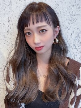 アルファタッチ(alpha touch)の写真/全スタイリストが【ヘアケアマイスター】資格保持の実力派！！髪の悩みを気軽に相談できる雰囲気が嬉しい♪