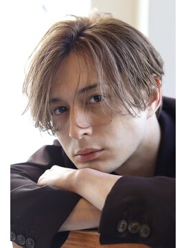 オーシャントーキョー サニー 原宿(OCEAN TOKYO Sunny) ニュアンス刈り上げセンターパート