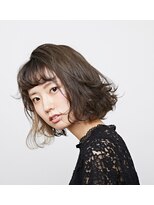 ヘアーアンドライフ シキ(HAIR & LIFE SHIKI) インナーカラー×ミニボブスタイル