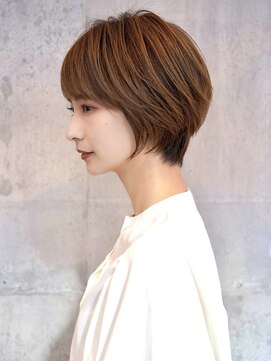 アイスバーグ(eyesburg) ショートカット×ひし形ショートボブ×前髪あり20代30代40代