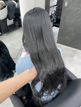 アルドーレフィエロ シンサイバシ(Ardore fiero shinsaibashi) アッシュグレー/アッシュブラック【小山田繭】20代30代40代