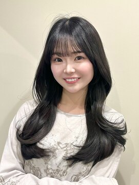 ライン(LINE) 韓国風/レイヤー/小顔/前髪カット/髪質改善/グレージュ/透明感