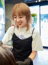 Yumi stylist.....美容歴9年目[出身地] 兵庫県