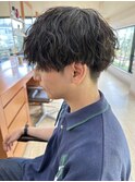 大人メンズ◎無造作ニュアンスパーマ×ショートで爽やか