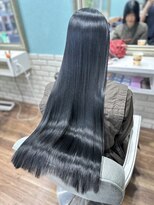リリー(Re.ly) スーパーロングでも美髪