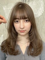 ロビー 青山(ROBBY)&nbsp;ミディアム/ロング/レイヤーカット/顔周り/10代20代30代/表参道