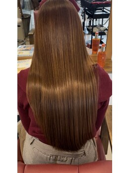 ユーリオ(Urio)の写真/＜マンツーマン施術＞髪の芯から綺麗にしてくれる髪質改善トリートメント♪髪に潤いを与え艶やかな質感へ＊