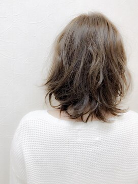 ビータ(vita:re) ミディアムウルフ