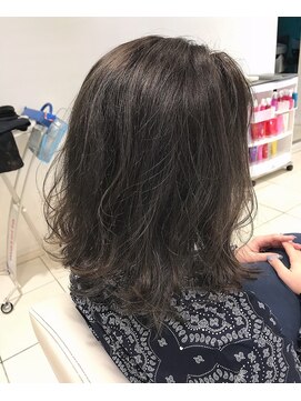 ヌーム 塚本店(NOOM) コレクション