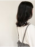 外ハネミディアム×ダークトーン