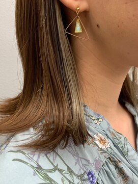 クイーン バイ ノイズ 西院(QUEEN by noism) インナーカラーボブ イルミナ マロンベージュ アッシュ 20代