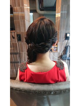 アクアヴィタエ(Aqua vitae) サイドおろしスタイル