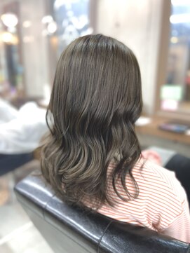 シエル 松山店(CIEL) オリーブグレージュ