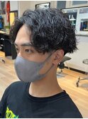波巻きパーマセンターパートツイストパーマメンズマッシュパーマ