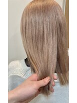 ヘアーブレイス(hair brace)&nbsp;ミルクティーベージュ　stylist聖斗