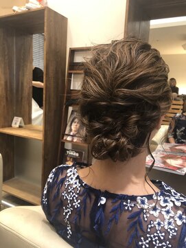 シード 成増 下赤塚店(ced.) ウェーブダウンスタイル