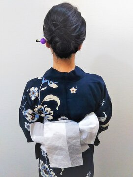 横濱ハイカラ美容院(haikara美容院) 浴衣着付けとヘアセット
