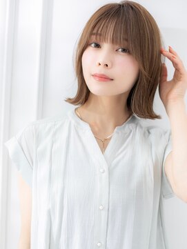 アイユー(ii+U) 外ハネボブ ベーシュカラー ニュアンスカラー