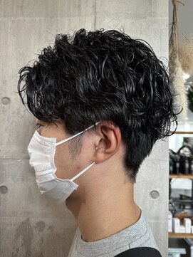 トゥーミー(to mee) 【メンズ】ソフトスパイラルパーマ【小松】