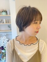 ロア(LOA)&nbsp;グレージュベージュ丸みショート