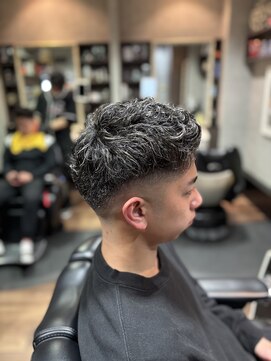 グロウヘアワークス(grow hair works) メッシュ×天然パーマ