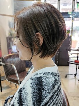 クレメント サロン ブル(Clement Salon Bull) 【松戸BULL】サロンスタイル☆ショートボブ×艶カラー