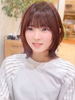 ルエ(rue)&nbsp;韓国ミディアムレイヤーカット/ワインレッド/小顔まわりレイヤー