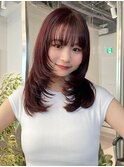 ミディアムレイヤー暖色チェリーレッドブラウン簡単スタイリング