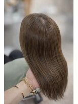 MERu【メル】【2月16日NEW OPEN(予定)】 派手にならない白髪ぼかしカラー(ダークグレージュ)