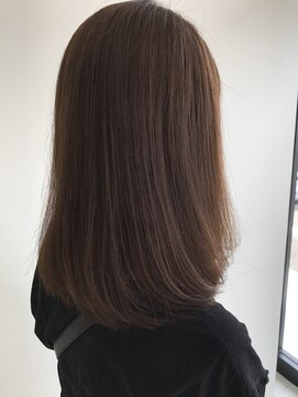 ロッティ(Lotti) ストレートヘア