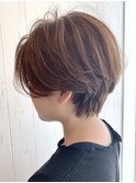 小顔ふんわりショート×フレンチベージュ