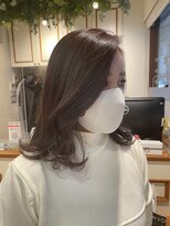 ネオリーブ クタ 町田店(Neolive kuta)&nbsp;大人上品なミディアムヘアにラベンダーグレージュ