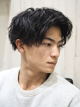 ヨシザワインク プレミアム 横浜 桜木町店(YOSHIZAWA Inc. PREMIUM) メンズ波打ちパーマツーブロックセンターパート