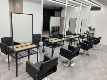 Men's hair salon First 八戸店【メンズ ヘアサロン ファースト】