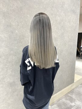 ムード タテマチ(mood tatemachi) バレイヤージュ/インナーカラー/ハイライト/髪質改善/ボブ