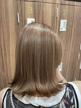 アッシュ 茗荷谷店(Ash) 白髪ぼかしハイライト