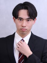 プルーブトウキョウ 渋谷(PROVE TOKYO)&nbsp;毛流れセンターパートリバースパーマカルマヘアビジネスメンズ