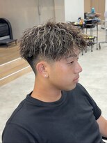 ラヴィズムバイフィフス(LUVISM by fifth) ツイストスパイラルパーマツイストパーマ刈り上げ万代新潟駅