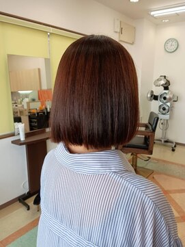 エムライン(M Line) ストレートボブ